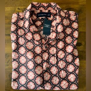 Brand new Abercrombie&Fitch short sleeve button up,Moroccan print size medium